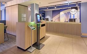B&b Hotel Koeln-messe  2*