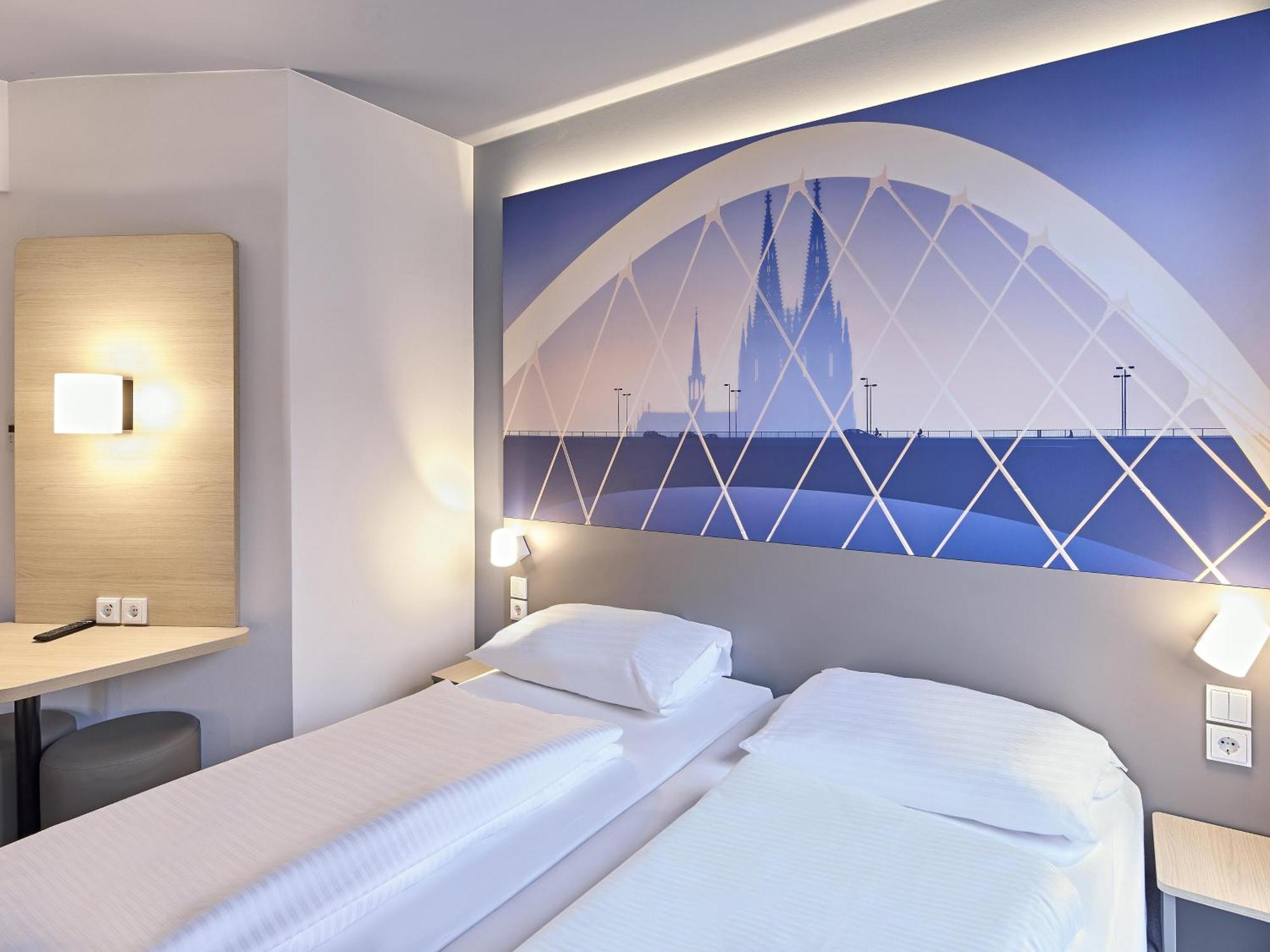 B&B Hotel Koeln-Messe Buitenkant foto