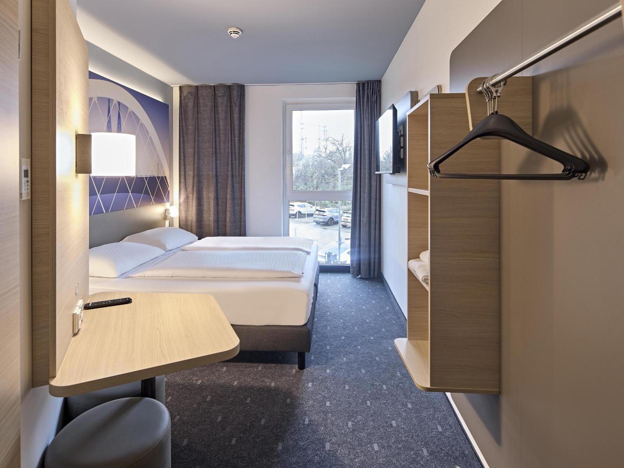 B&B Hotel Koeln-Messe Buitenkant foto